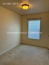 310 HWY 189 in Kemmerer, WY - Foto de edificio - Building Photo