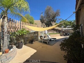 22696 San Joaquin Dr E, Unit 616 in Canyon Lake, CA - Foto de edificio - Building Photo