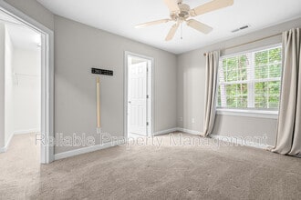 345 Anterbury Dr in Apex, NC - Building Photo - Building Photo