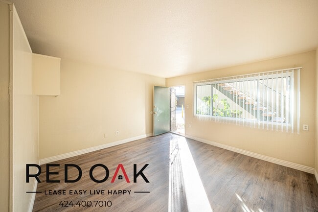 4900 Clair Del Ave in Long Beach, CA - Building Photo - Building Photo