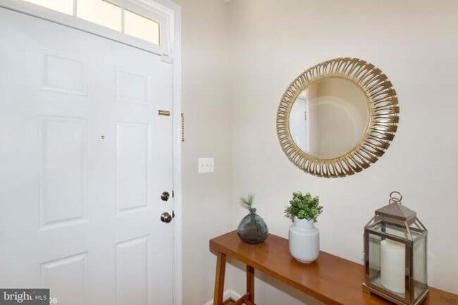 5427 Chieftain Cir in Alexandria, VA - Building Photo - Building Photo