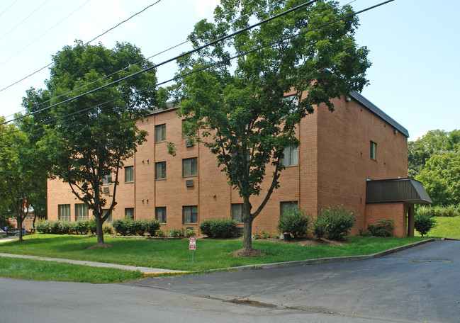 Tabor Towers in Lewisburg, WV - Building Photo - Building Photo