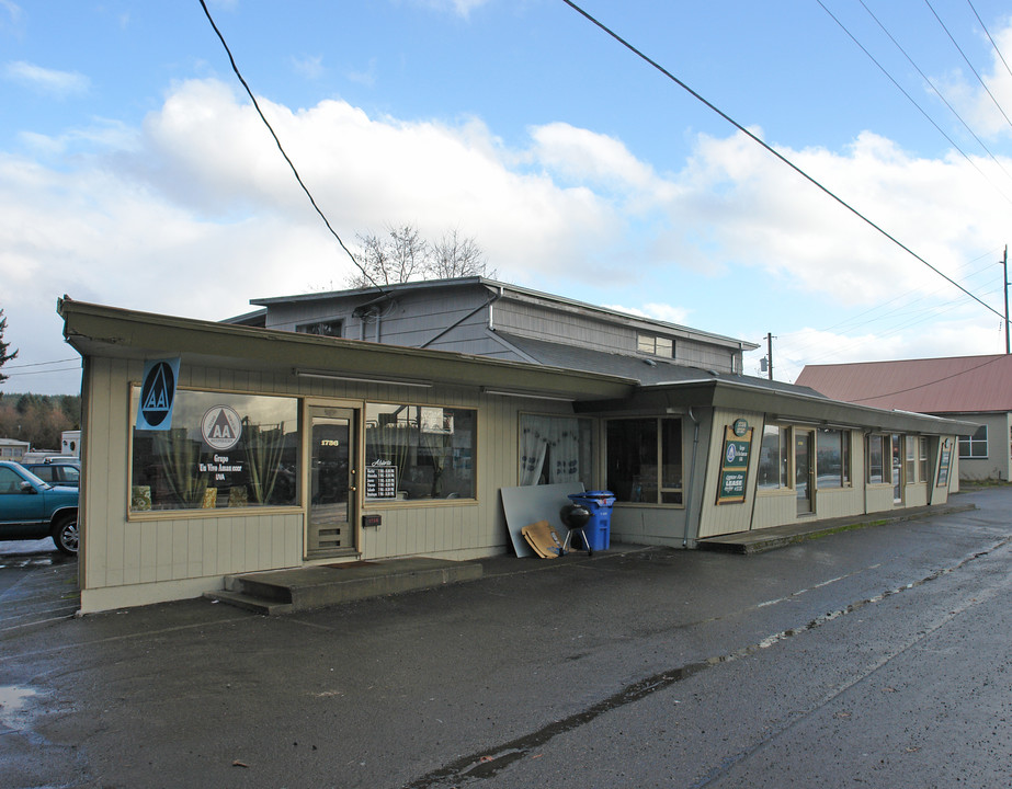 1728-1740 Harrison Ave in Centralia, WA - Building Photo