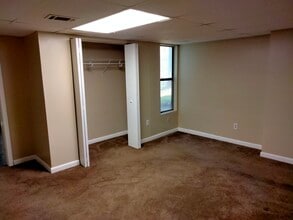 5223 Mainstreet Park Dr, Unit Garden in Stone Mountain, GA - Building Photo - Building Photo