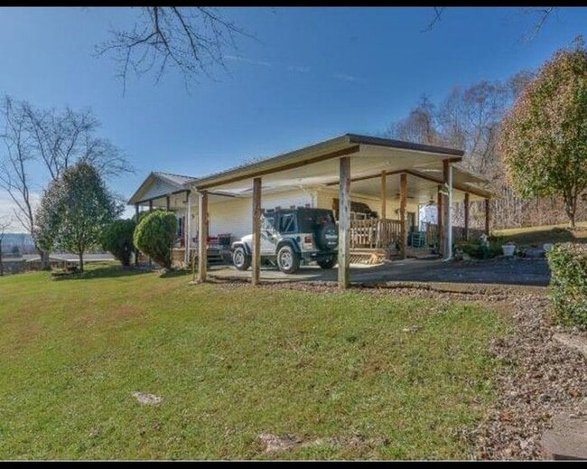 492 Olinger Dr in Kingsport, TN - Building Photo - Building Photo