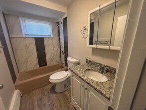 1-7 Meisner in Salem, NH - Foto de edificio - Building Photo