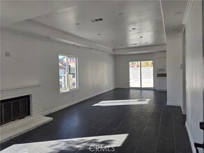 2111 W Ave P8 in Palmdale, CA - Building Photo - Building Photo