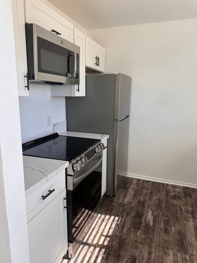 8841 N 2nd Way in Phoenix, AZ - Building Photo - Building Photo