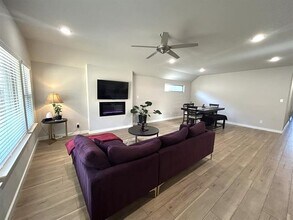 4913 Pebblewood Dr in McKinney, TX - Building Photo - Building Photo