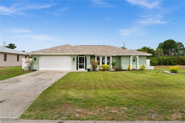 property at 415 SE 12th Ct