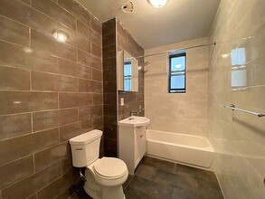 573 W 159th St in New York, NY - Building Photo - Building Photo