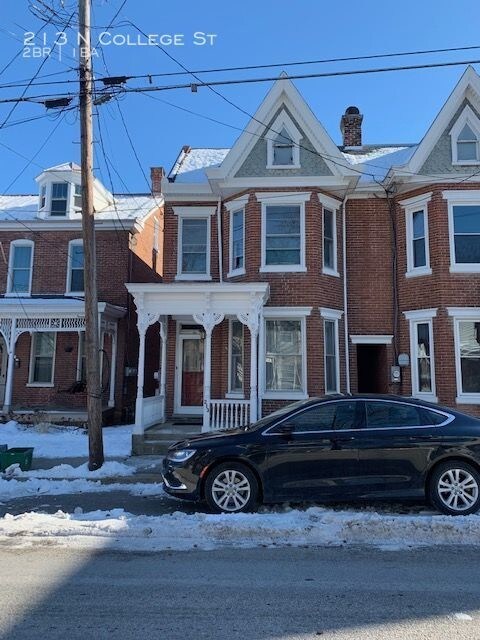 213 N College St in Carlisle, PA - Building Photo - Building Photo