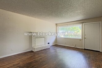3713 M St in Vancouver, WA - Building Photo - Building Photo