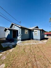 1300 Dr. M.L.K. Jr St S in St. Petersburg, FL - Foto de edificio - Building Photo