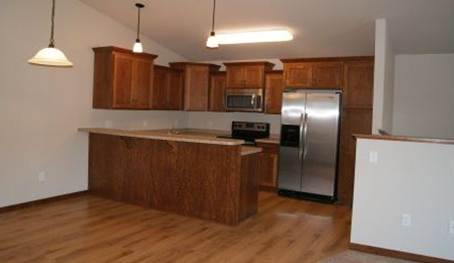 Creekstone Townhomes in Dickinson, ND - Building Photo - Building Photo