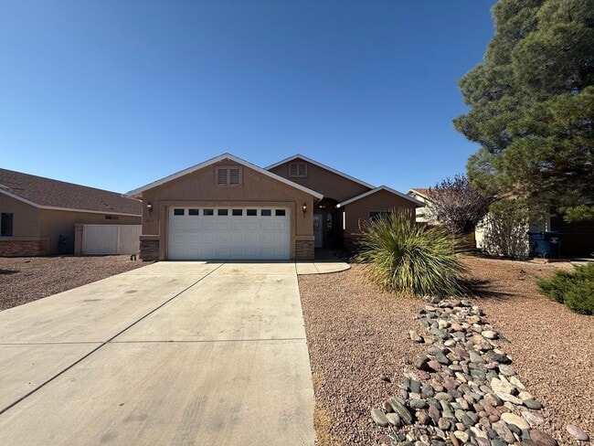 property at 3925 E Potter Ave