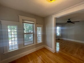 42 Electric Ave, Unit 1 in Somerville, MA - Building Photo - Building Photo