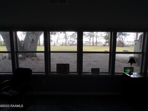 212 Thoroughbred Dr, Unit #2 in Lafayette, LA - Building Photo - Building Photo