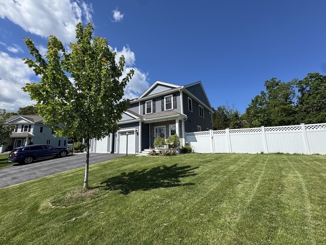 1 Garvey Rd in Woburn, MA - Building Photo - Building Photo