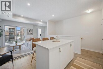 81 REVERIE Wy in Kitchener, ON - Building Photo - Building Photo