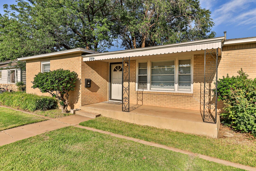 2506 Kenosha Ave in Lubbock, TX - Building Photo