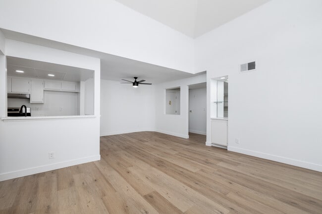 Collis Apartments