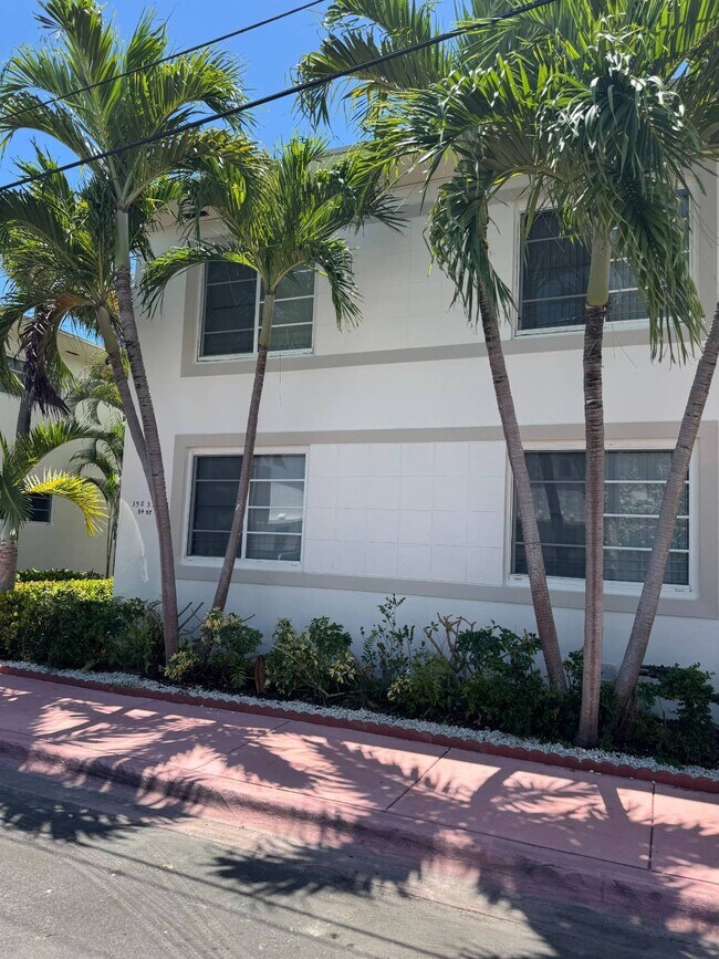 350-384 84th St in Miami Beach, FL - Building Photo - Building Photo