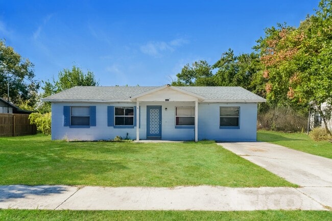 property at 1602 Starfire Ln