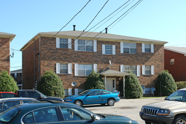 4213 Foreman Ln in Louisville, KY - Foto de edificio - Building Photo