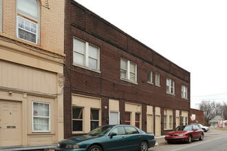 Ladies of Promise Recovery in Louisville, KY - Foto de edificio - Building Photo