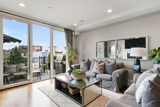 property at 532 E Broadway