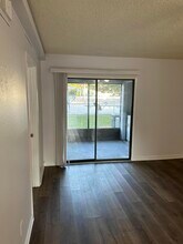 617 Ixoria Ave in Fort Pierce, FL - Building Photo - Building Photo