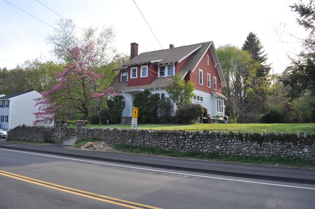 30 Boyce St, Unit B in Auburn, MA - Building Photo