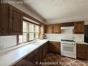 186 Powder House Blvd in Somerville, MA - Foto de edificio - Building Photo