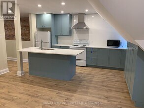 470 Besserer St in Ottawa, ON - Building Photo - Building Photo