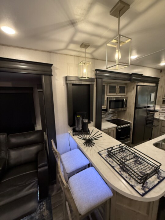 6920 Riverland Dr in Redding, CA - Building Photo