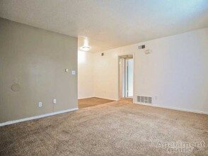 Chalet Apartments in Moore, OK - Building Photo - Building Photo