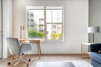 650 E Capitol Ave in Milpitas, CA - Building Photo - Building Photo