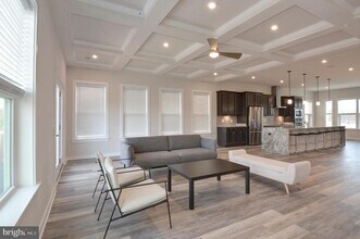 16322 Connors Wy in Rockville, MD - Building Photo - Building Photo