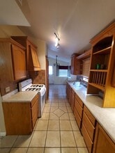 1713 Dave Elliott Dr in El Paso, TX - Building Photo - Building Photo