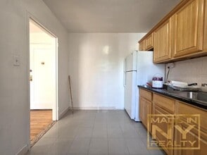 65-10 108th St in Queens, NY - Building Photo - Building Photo