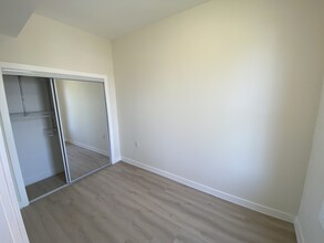 1322 W Ohio St, Unit 2R in Chicago, IL - Foto de edificio - Building Photo