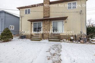 9140 Memphis Ave in Brooklyn, OH - Building Photo - Building Photo