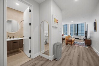 95 Wall St in New York, NY - Building Photo - Building Photo