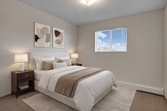 Windsor Terrace in Saskatoon, SK - Building Photo - Building Photo