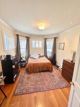 27 Allston St, Unit 1 in Boston, MA - Building Photo - Building Photo