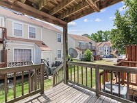 433 Lester Rd photo'