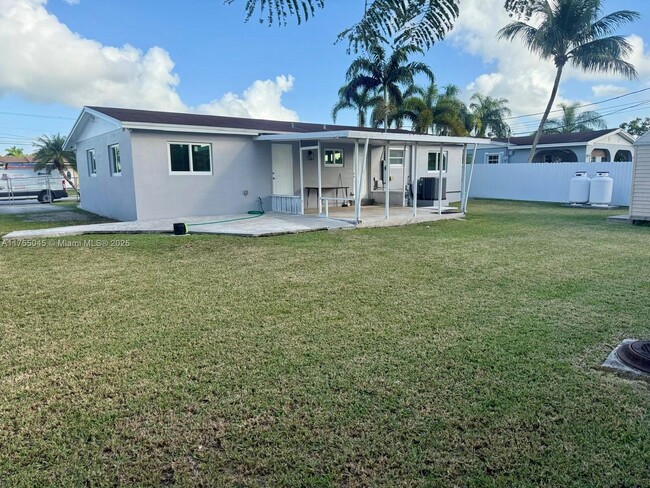 property at 28520 SW 144th Ave