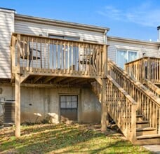 3685 Squires Woods Way in Lexington, KY - Foto de edificio - Building Photo