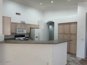5307 W Kerry Ln in Glendale, AZ - Building Photo - Building Photo